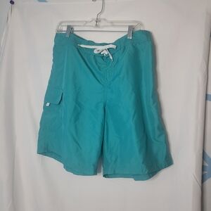Okanu surf shorts